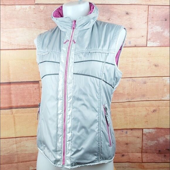 EUC Tom Crown Reversible Pink and Silver Puffer Vest - Picture 6 of 10